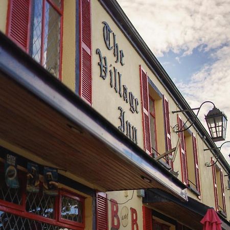 The Village Inn Bohola Luaran gambar